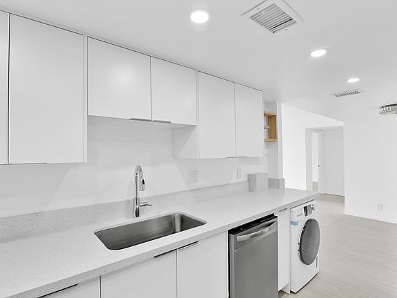 2nd image of 7754 Lakeside Blvd APT 446