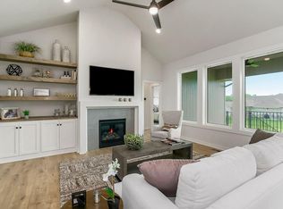 4925 146th St, Basehor, KS 66007