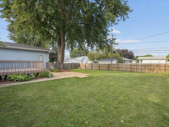 4th image of 1125 Galbraith Dr