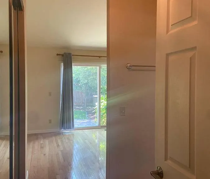 4460 George Oaks Dr — Photo 3