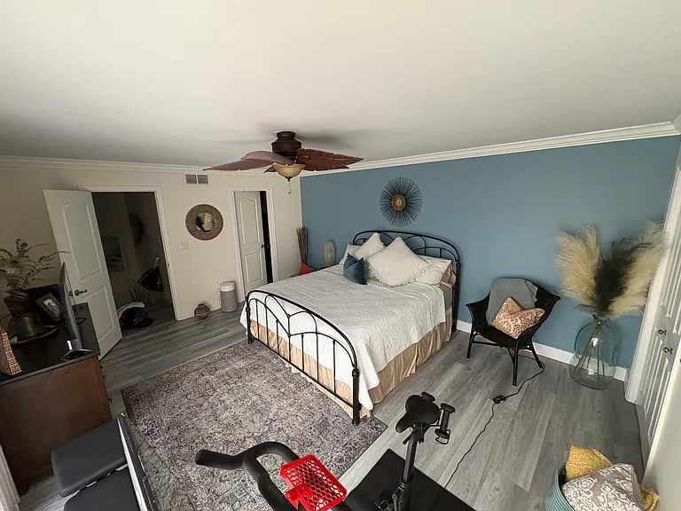 180 Lake Point Ln #180 — Photo 13