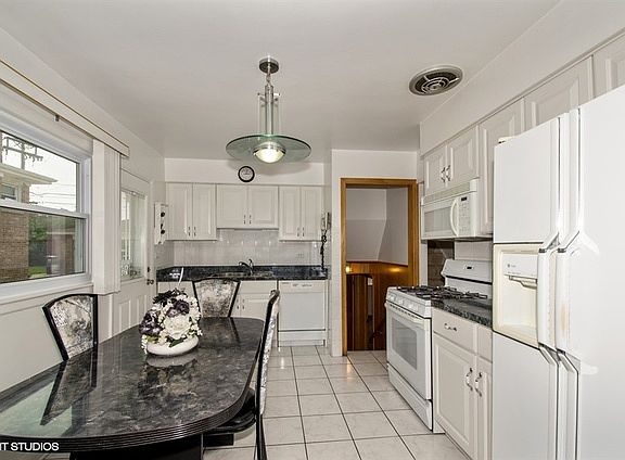 4th image of 6824 N Crawford Ave