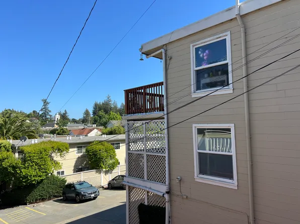 114 Hawthorne Ave APT A, Larkspur, CA 94939