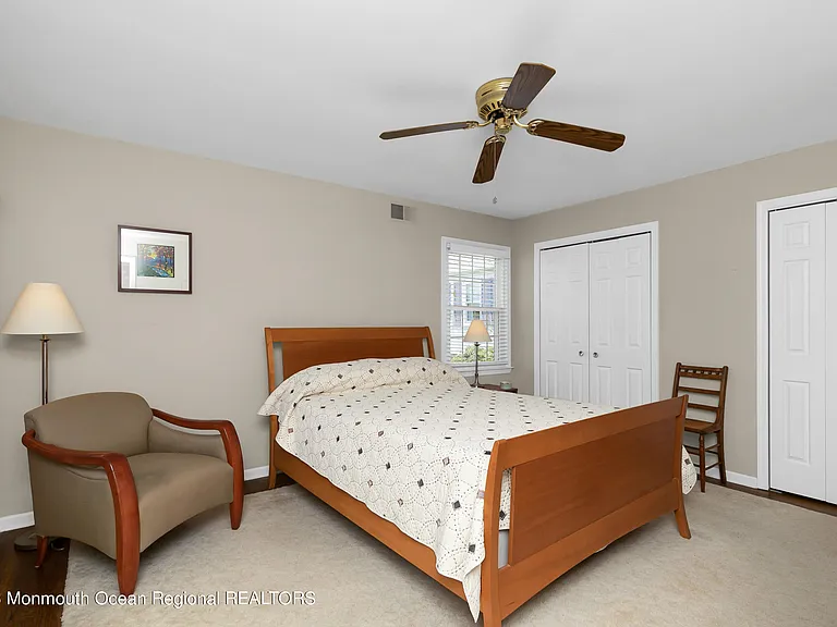 203 Washington Blvd — Photo 23