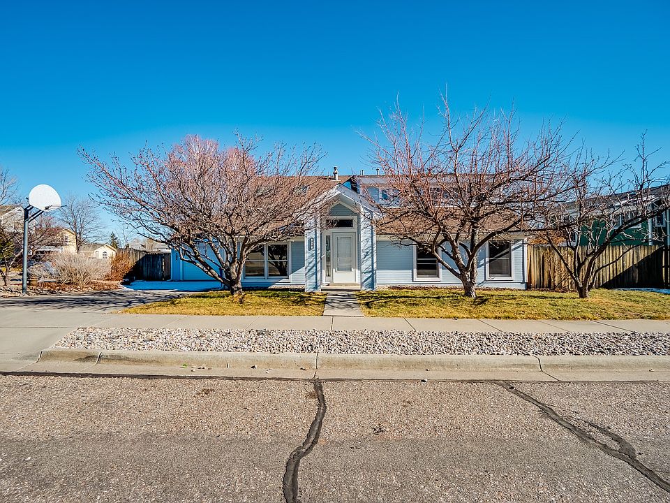 1st image of 810 Tiffany Ct