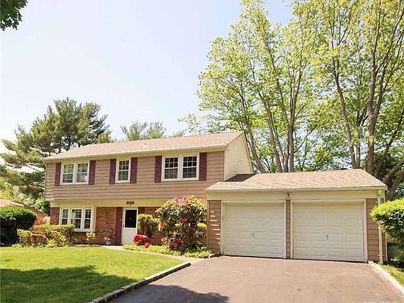 3rd image of 16 Blackwell Ln