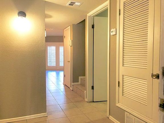 5th image of 421 Irondale Dr APT D