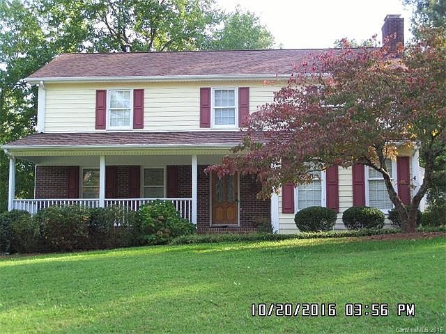 1st image of 1041 Robin Ln