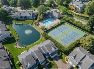30 Lakebridge Dr S, Kings Park, NY 11754
