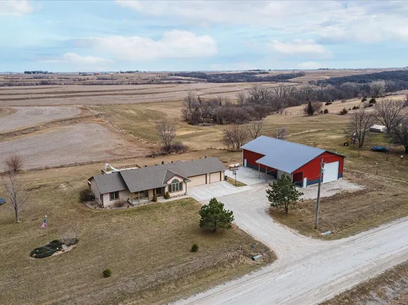 53703 260th St, Glenwood, IA 51534