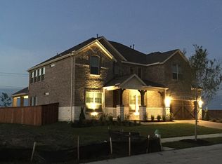 801 Wilmington Ln, Aubrey, TX 76227