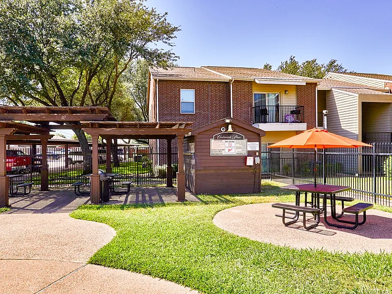 Creekwood Place — Photo 11