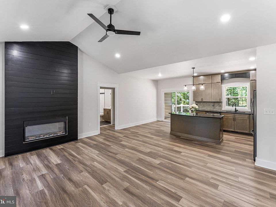 1st image of LOT 4 Windsor Dr