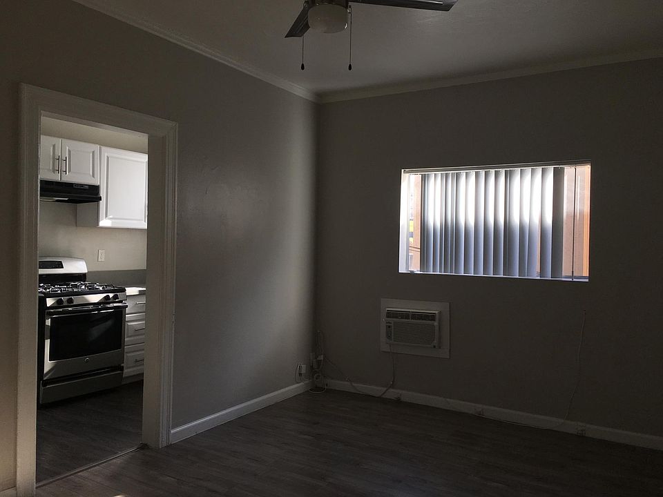 1st image of 2737 Francis Ave