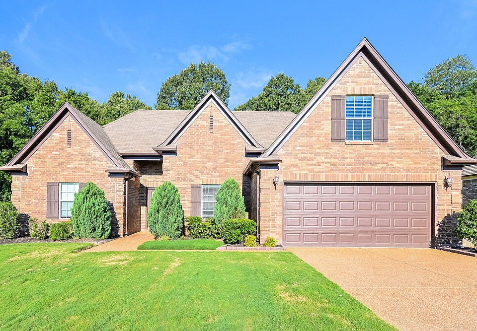 1st image of 8873 Lezlarken Ln