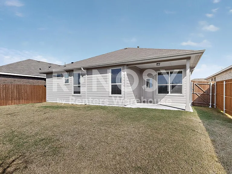 8517 Centerboard Ln — Photo 8