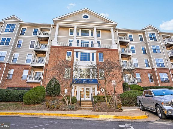 4th image of 7011 Falls Reach Dr APT 406
