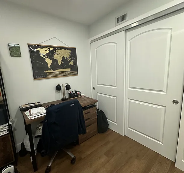 Downstairs bedroom/office. With Window and closet