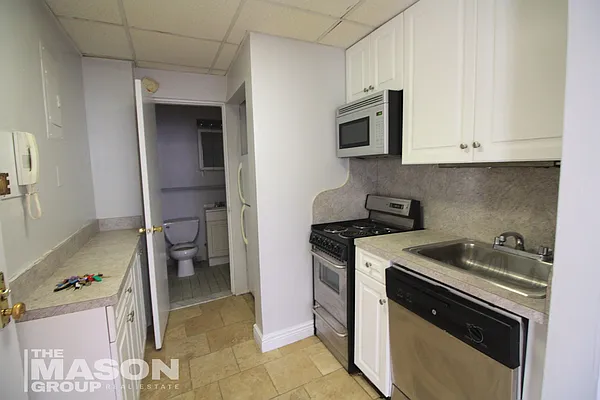 Rented by Mason Group LLC | media 8