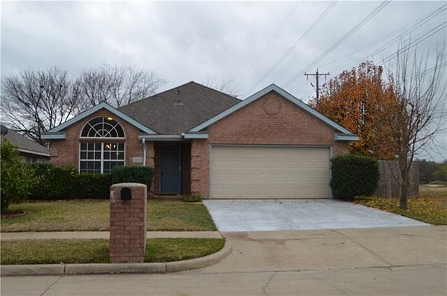 1st image of 1606 Creekpark Trl