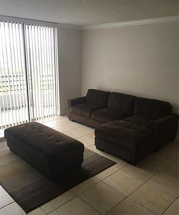 4th image of 3300 NE 191st St APT 1114