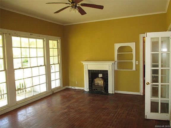 5th image of 224 E Ratcliff St