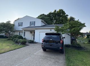 922 W 52nd St, Erie, PA
