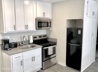 9025 W 3rd St APT 301, Los Angeles, CA 90048