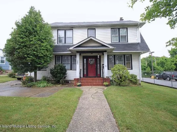 3891 Amboy Rd, Staten Island, NY 10308