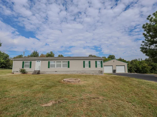 2465 Lovelaceville Florence Station Rd W, Paducah, KY 42001