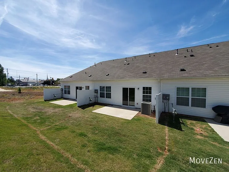 12 Fernhill Ln — Photo 37