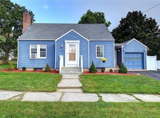 28 Cumberland Ave, Wethersfield, CT 06109
