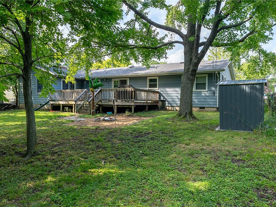 225 Bell Ct, Mount Zion, IL 62549 Zillow
