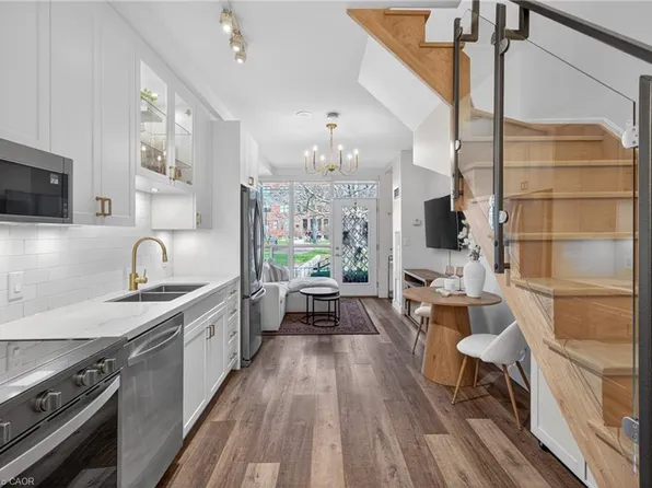 1005 King St W #127, Toronto, ON M6K 3M8