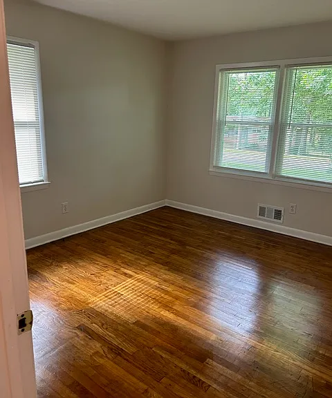 1535 Ridgewood Dr — Photo 13