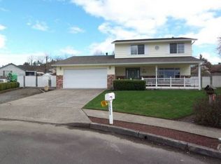 1928 SW 24th Ct, Gresham, OR 97080
