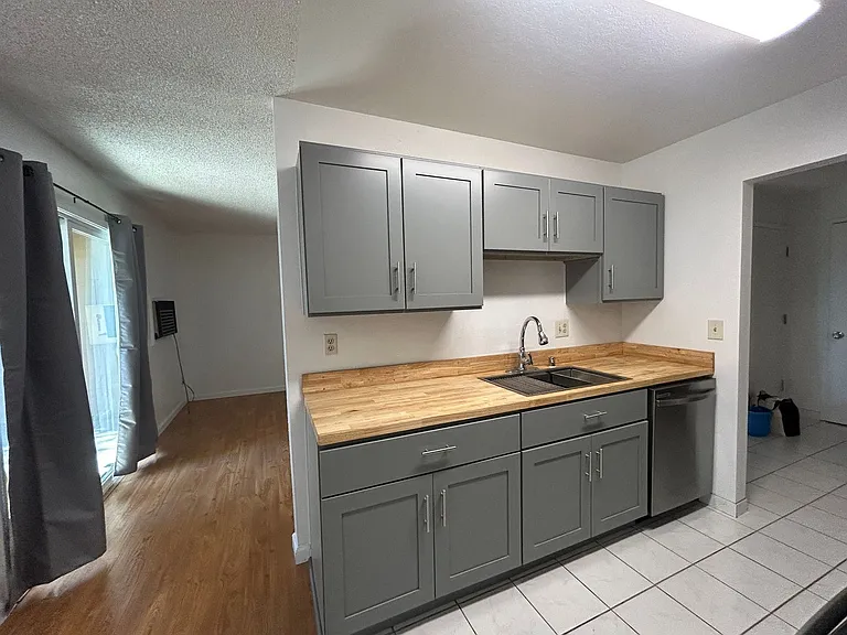 3855 E Leonesio Dr #G1 — Photo 2