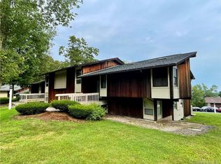 5 Country Squire Dr UNIT G, Cromwell, CT 06416