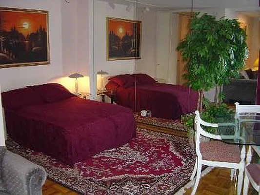 Rented by Corcoran | media 12
