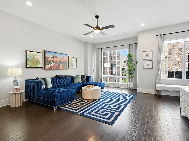 285 Castleberry Hill Walk SW — Photo 8