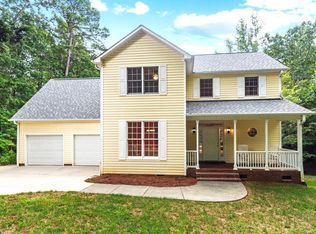 6810 Calais Dr, Durham, NC 27712