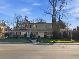 467 Hempstead Avenue, Rockville Centre, NY 11570