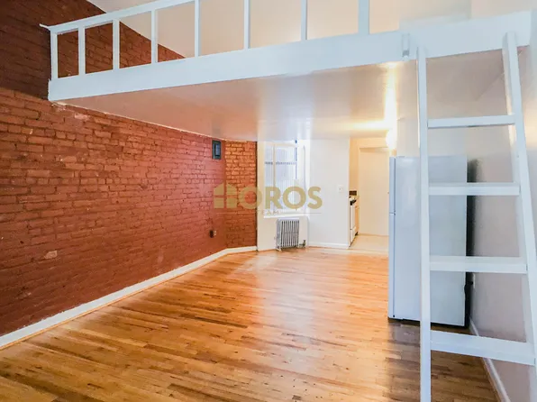 533 East 5th Street image 1 of 9