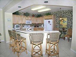 3rd image of 16750 Gulf Blvd APT 514