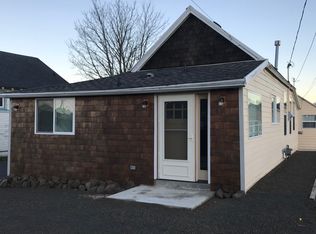 840 Section Line Rd, Seaside, OR 97138