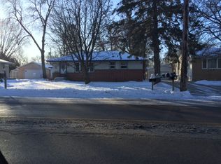 520 11th Ave SE, Forest Lake, MN 55025