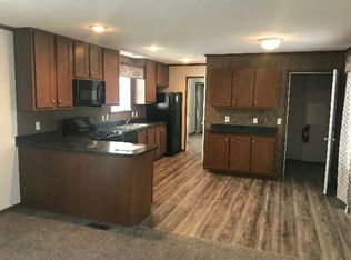 449 Split Rail Dr, Grand Blanc, MI 48439