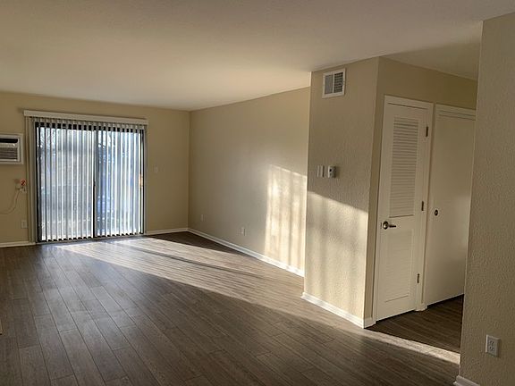3rd image of 4330 N 94th St #4332-101