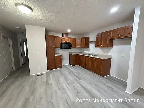 3rd image of 200 Paradise Acres Rd #98