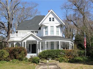 402 Chesterfield Ave, Lancaster, SC 29720